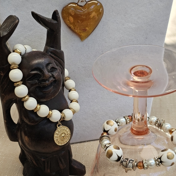 SET! Bronze Blown Glass Heart Pendant with Pearl and Beaded Bracelets - Picture 2 of 15